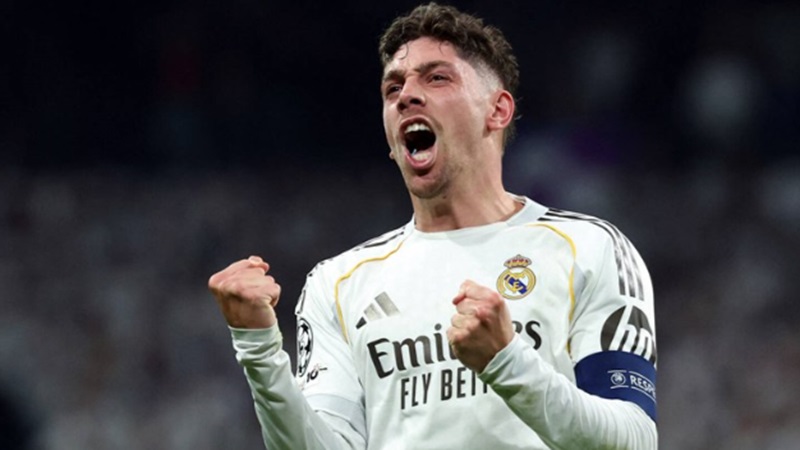 cau-thu-federico-valverde-tien-ve-real-madrid