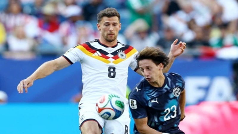 cau-thu-leon-goretzka-tien-ve-1