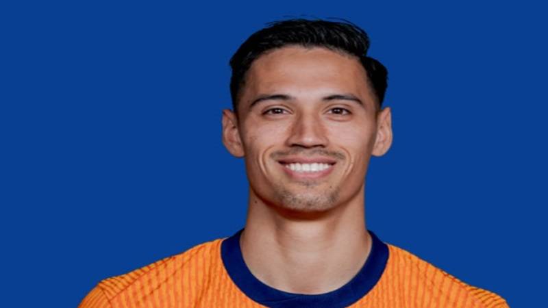 cau-thu-tijjani-reijnders-ac-milan-ha-lan-2