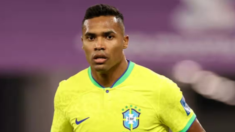 thong-tin-cau-thu-alex-sandro